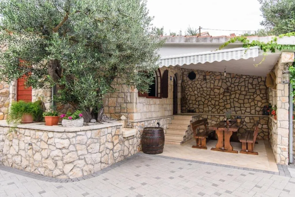 Apartment In Okrug Gornji With Pool, Terrace, Ac, Wifi, Washing Machine 3436-5 Trogir